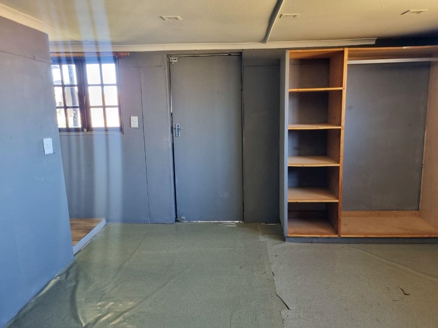 1 Bedroom Property for Sale in Paul Roux Free State